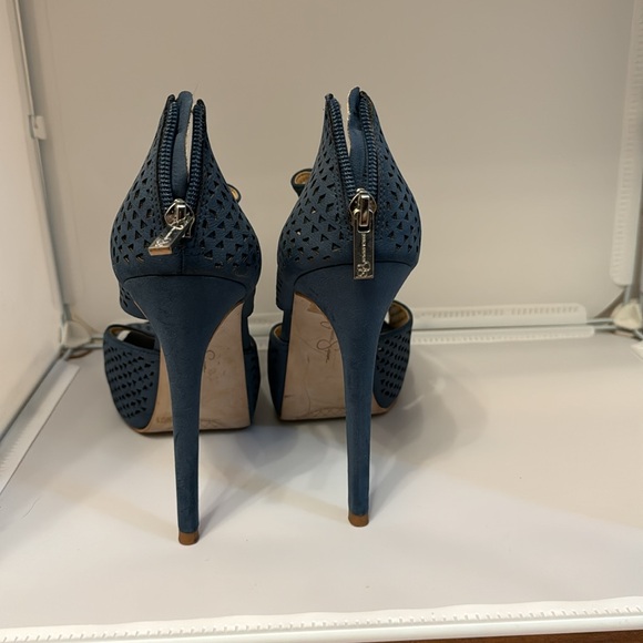 Blue Jessica Simpson heels - Picture 4 of 4